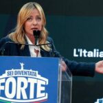 “Gli istituti tecnici diventano licei tecnologici”, Meloni esulta: “Basta pregiudizi sulle scuole, cari ragazzi nessuna scelta vi renderà meno bravi”