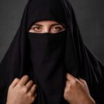 No al burqa a scuola, Siracusano: “Con il volto coperto farai più fatica ad integrarti in classe”